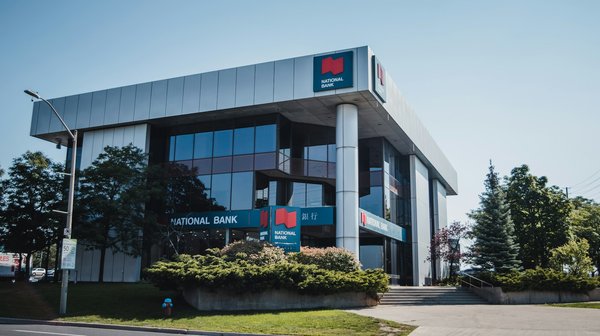 Quels sont les critères pour un refinancement de crédit immobilier destiné à un bien locatif?